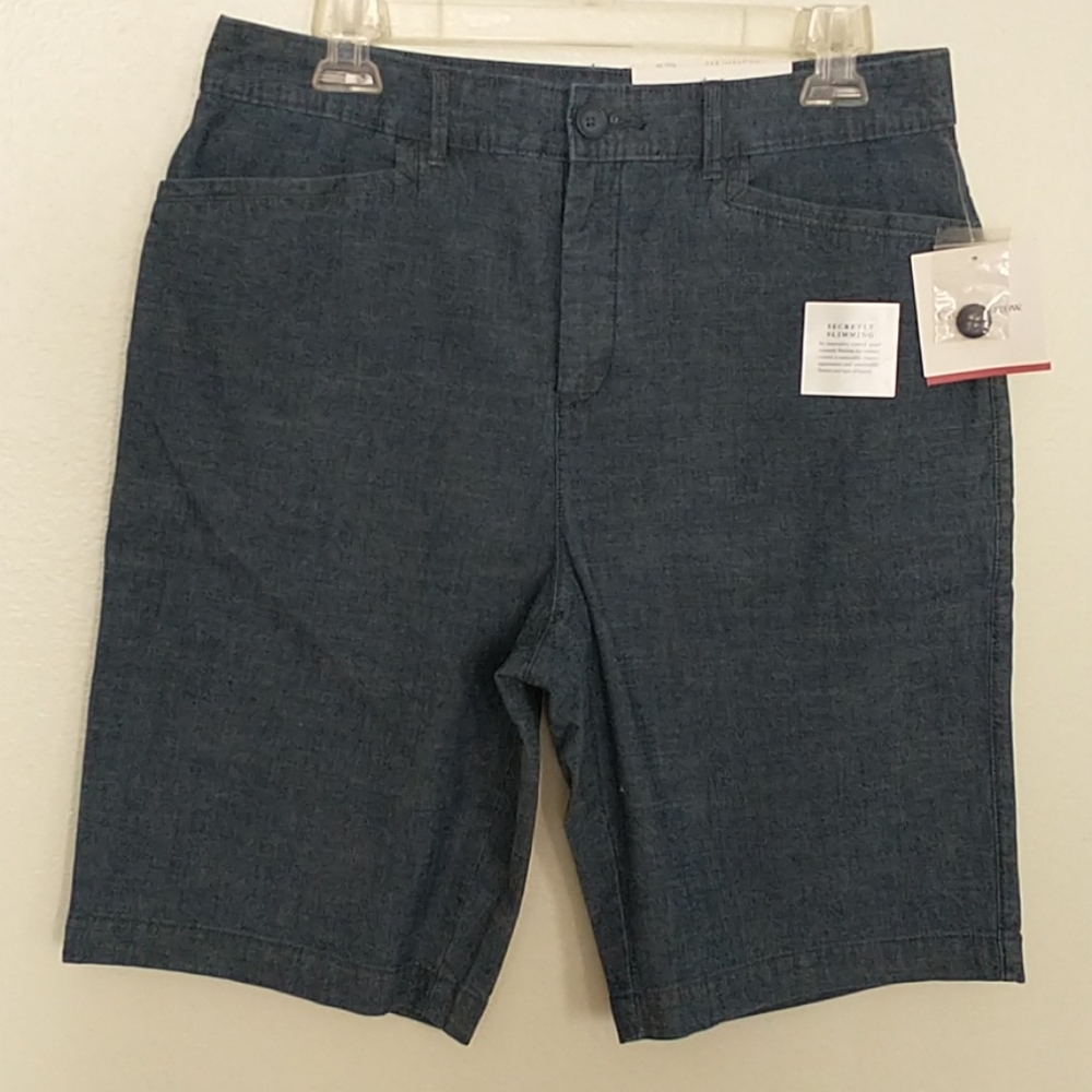 (P4) Crofts & Barrow Denim Shorts NWT Sz 10